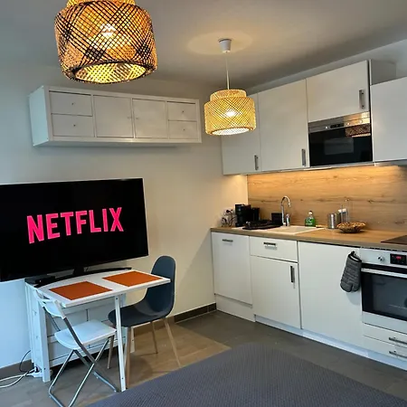 Апартаменты Design & Cosy Avec Parking